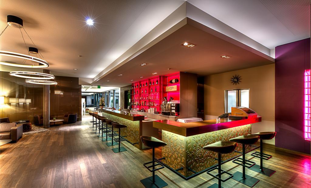 Small Luxury Hotel Wellnesshotel Golfpanorama Lipperswil Exteriör bild