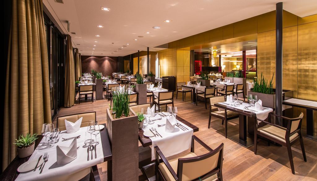 Small Luxury Hotel Wellnesshotel Golfpanorama Lipperswil Exteriör bild