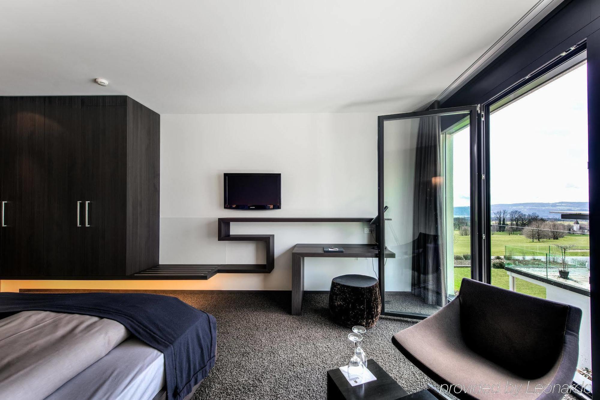 Small Luxury Hotel Wellnesshotel Golfpanorama Lipperswil Exteriör bild