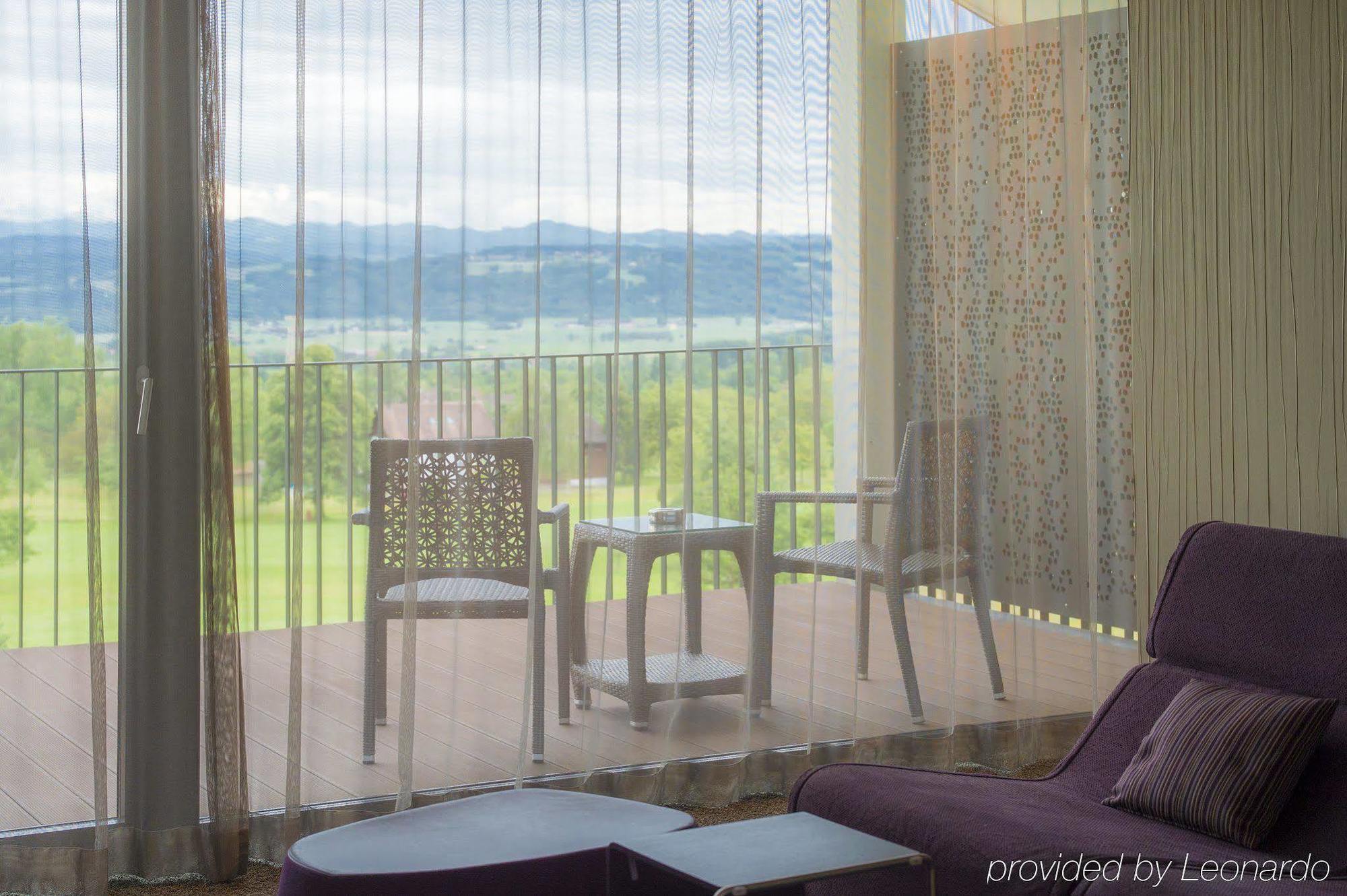 Small Luxury Hotel Wellnesshotel Golfpanorama Lipperswil Exteriör bild
