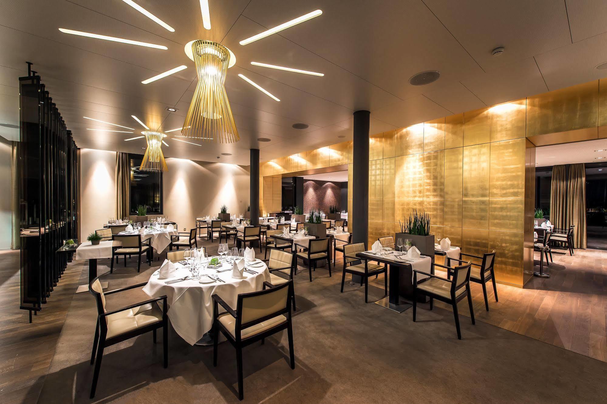 Small Luxury Hotel Wellnesshotel Golfpanorama Lipperswil Exteriör bild